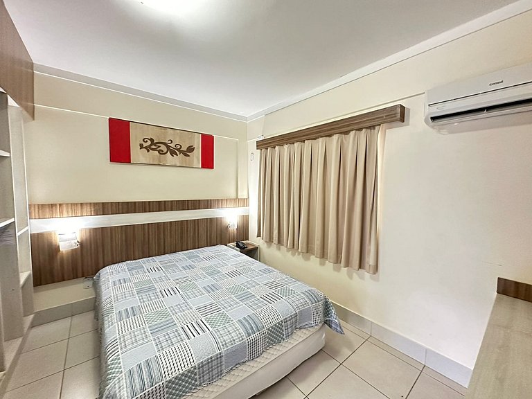 Lacqua diRoma I Flat 168