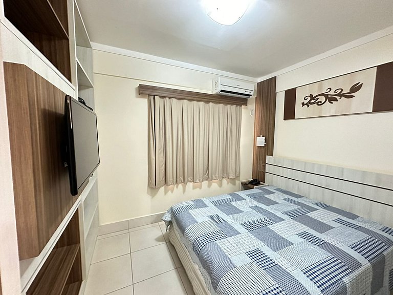 Lacqua diRoma III Flat 02