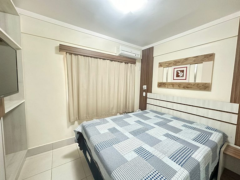 Lacqua diRoma III Flat 50
