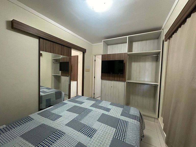 Lacqua diRoma III Flat 50