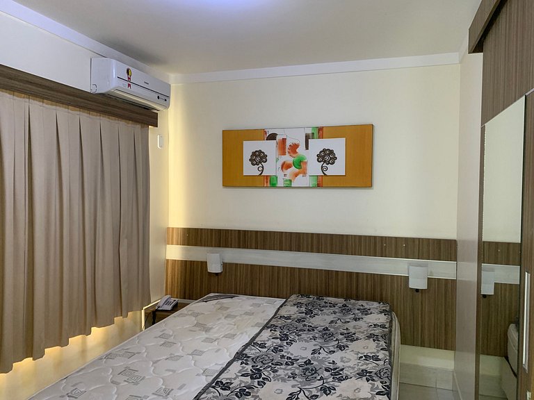 Lacqua diRoma II Flat 151