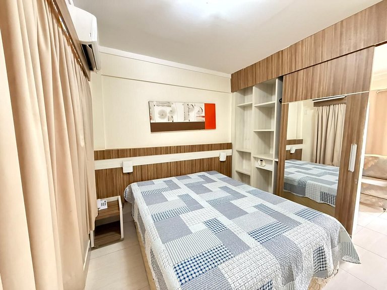 Lacqua diRoma II Flat 94