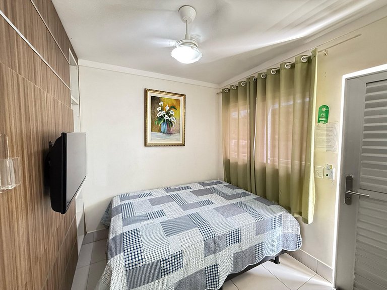 Lacqua diRoma III Flat 121