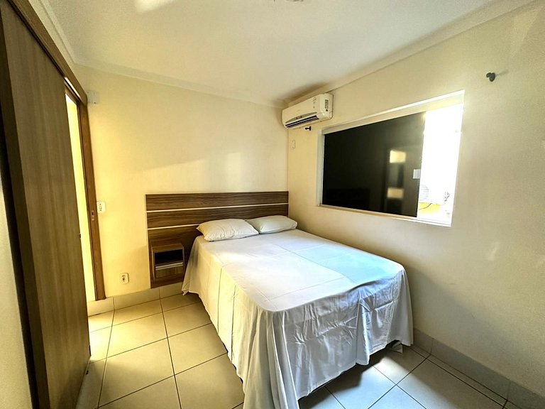 Lacqua diRoma III Flat 193/195