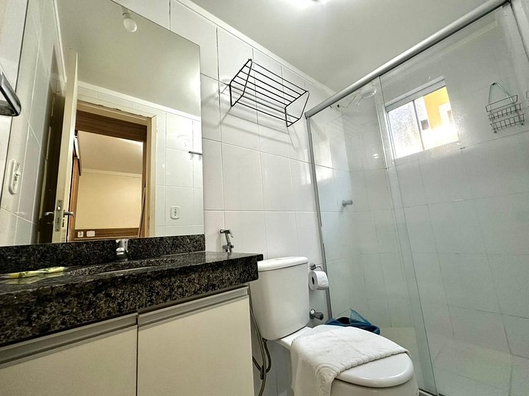 Lacqua diRoma III Flat 193/195