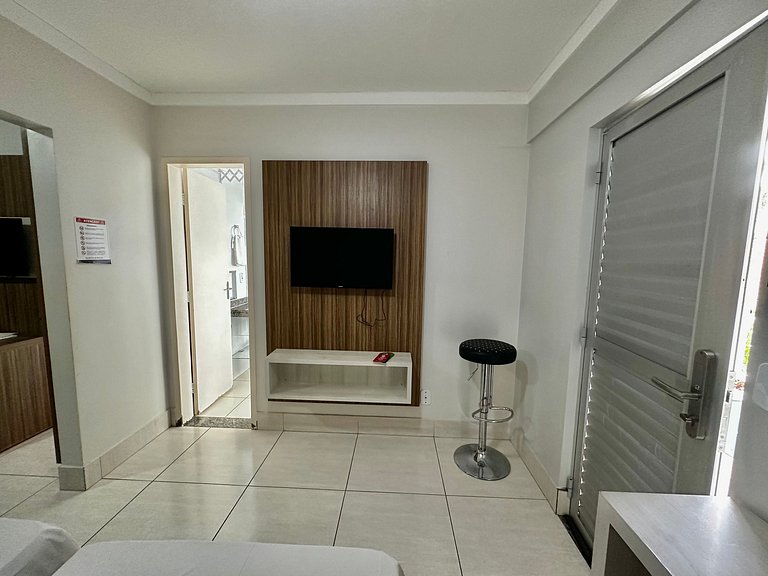 Lacqua diRoma V Flat 32