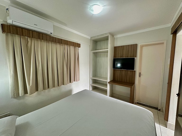 Lacqua diRoma V Flat 32